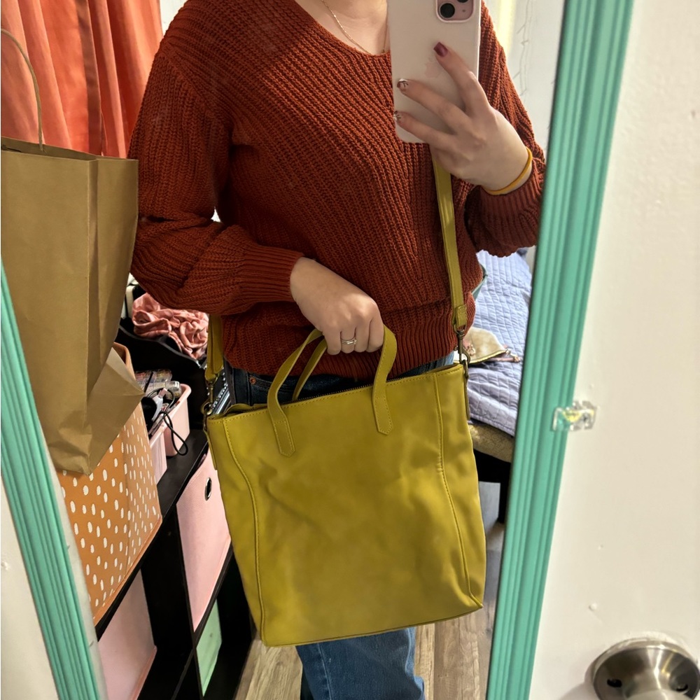 Universal Thread Shoulder Bag - image 6